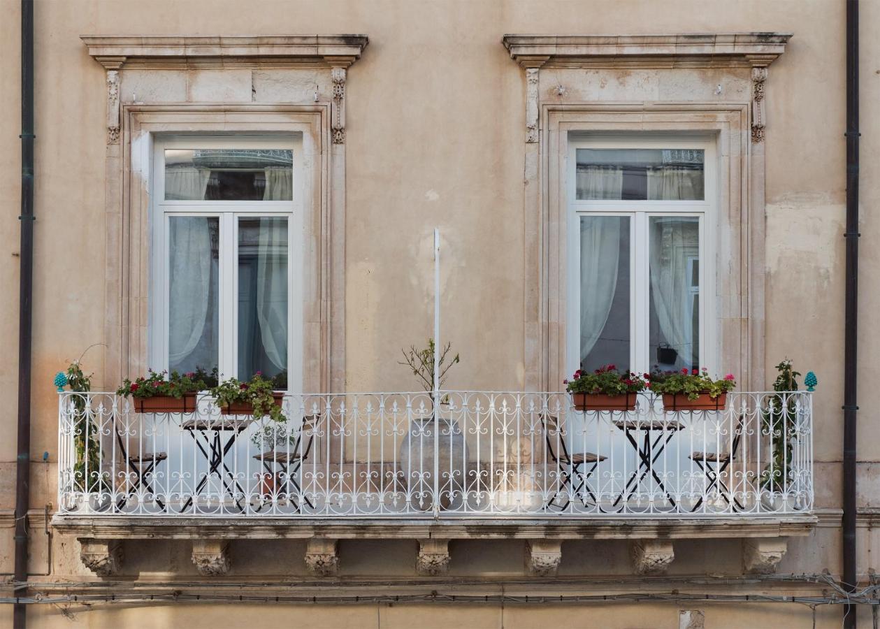 Calafatari B&B Сиракузы Экстерьер фото
